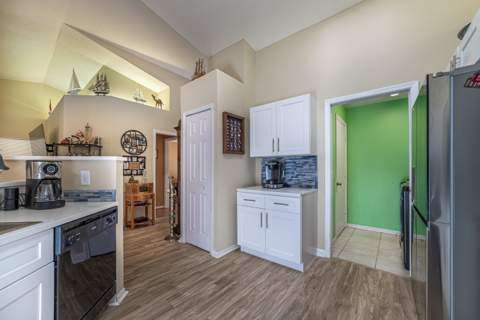 4293 SE Brittney Circle, Port St. Lucie FL - photo 10 of 36