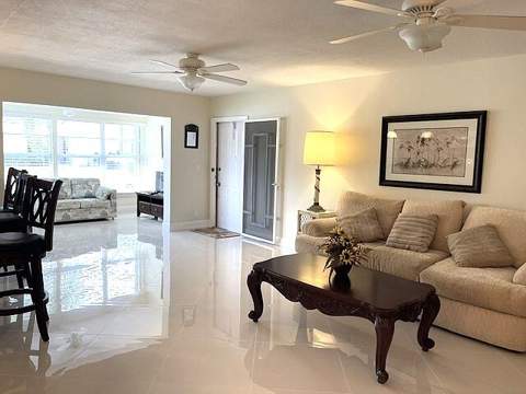 1315 High Point Way #B, Delray Beach FL - photo 15 of 52