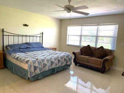 1315 High Point Way #B, Delray Beach FL - photo 23 of 52