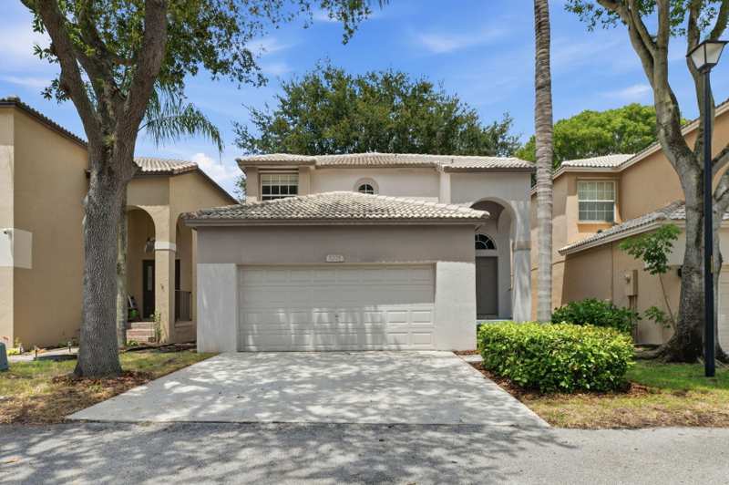 3 bedroom Single Family Residence at 5205 Eagle Cay Manor, Regency Lakes At Coconut Creek, Coconut Creek — photo 1