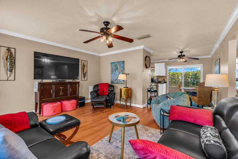 2 bedroom Single Family Residence at 1190 NW 72nd Terrace, Paradise Gardens Sec 4, Margate — photo 5