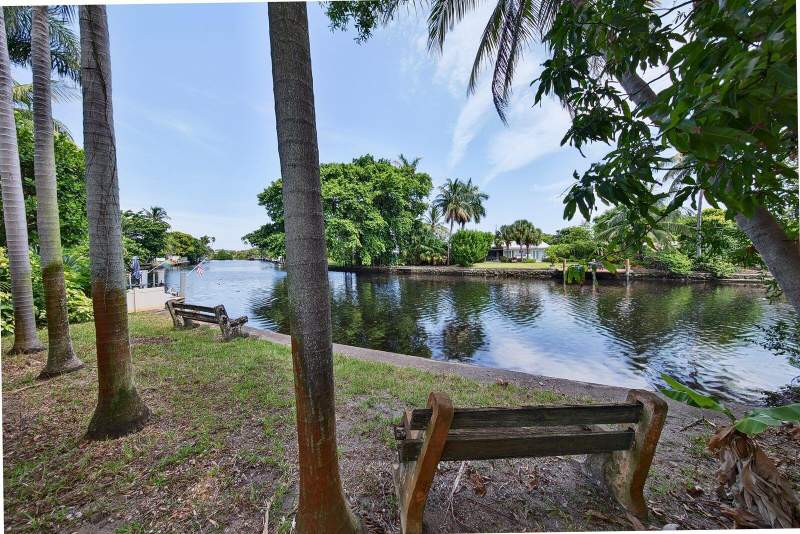 3 bedroom Single Family Residence at 201 NE 29th Street, Almar Estates Resub, Wilton Manors — photo 2
