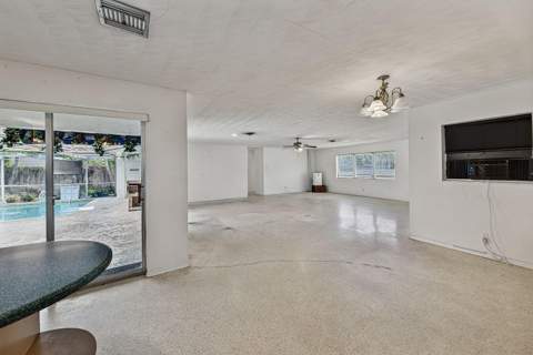 201 NE 29th Street, Wilton Manors FL - photo 9 of 25