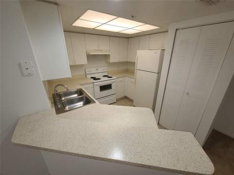 4159 N Haverhill Road #1316, West Palm Beach FL - photo 11 of 18