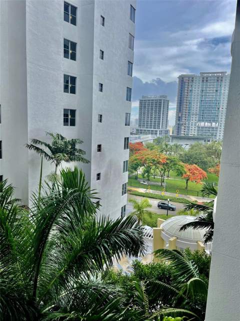 1830 Radius Drive #720, Hollywood FL - photo 23 of 30