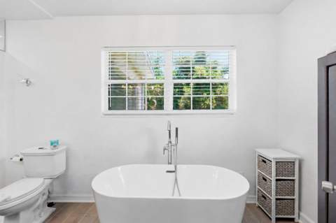 156 Granada Drive, Palm Springs FL - photo 11 of 23