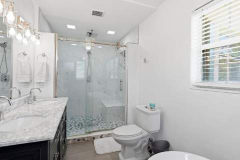 156 Granada Drive, Palm Springs FL - photo 12 of 23