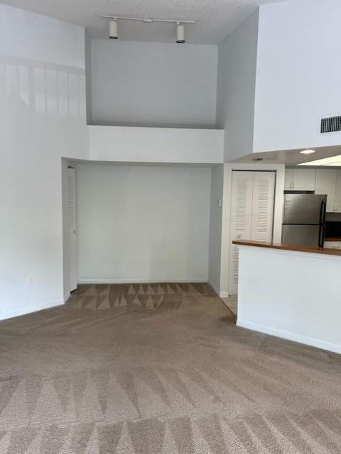 4177 N HAVERHILL Road #810, West Palm Beach FL - photo 8 of 16
