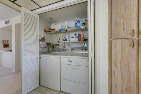 372 Golfview Road #403, North Palm Beach FL - photo 24 of 42