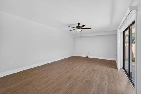 185 Charter Way, West Palm Beach FL - photo 9 of 38