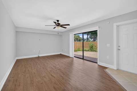 185 Charter Way, West Palm Beach FL - photo 10 of 38