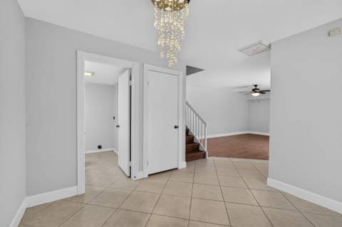 185 Charter Way, West Palm Beach FL - photo 15 of 38