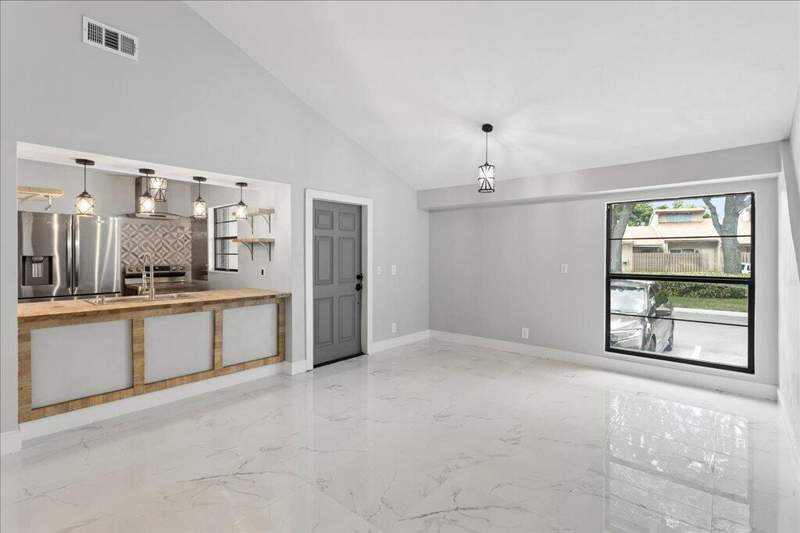 2 bedroom Townhouse at 2062 SW 82ND Avenue, ARROWHEAD GOLF & TENNIS CLUB, Davie — photo 3