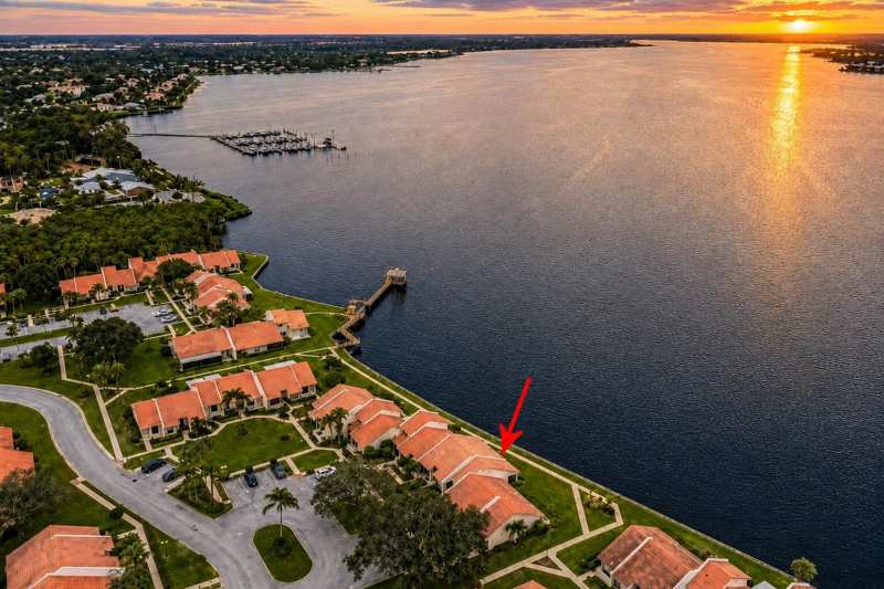 3 bedroom Villa at 3513 SE Sandpiper Circle, Villas Of Sandpiper Bay, Port St. Lucie — photo 1