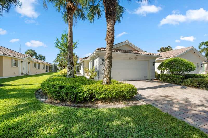 2 bedroom Villa at 8038 Montserrat Place, Villagewalk Of Wellington 3, Wellington — photo 1