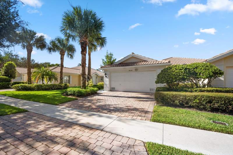 2 bedroom Villa at 8038 Montserrat Place, Villagewalk Of Wellington 3, Wellington — photo 4