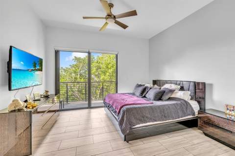 462 SE 1st Circle, Pompano Beach FL - photo 7 of 22