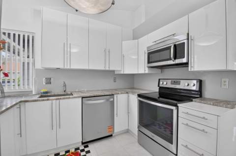 5335 Park Place Circle, Boca Raton FL - photo 11 of 39