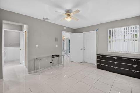 5335 Park Place Circle, Boca Raton FL - photo 13 of 39