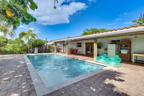 1313 SE 1st Way, Deerfield Beach FL - photo 7 of 36