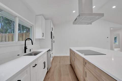 2009 SW 36th Avenue, Delray Beach FL - photo 22 of 39