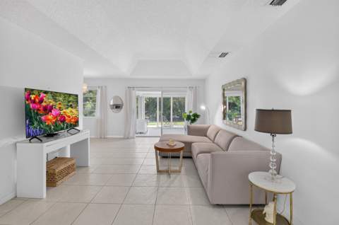 20892 Concord Green Drive, Boca Raton FL - photo 9 of 50