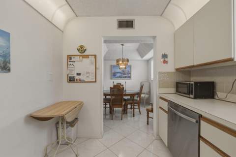 15108 Ashland Drive #217, Delray Beach FL - photo 12 of 28