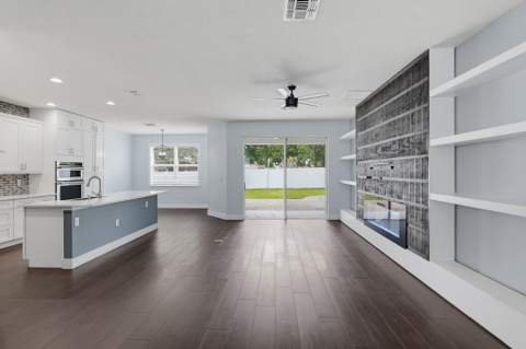 2384 SW Salmon Road, Port St. Lucie FL - photo 10 of 36