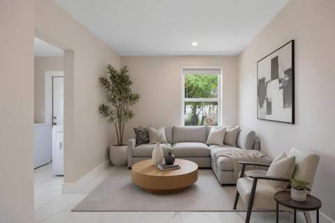 215 Evergreen Drive, West Palm Beach FL - photo 17 of 39