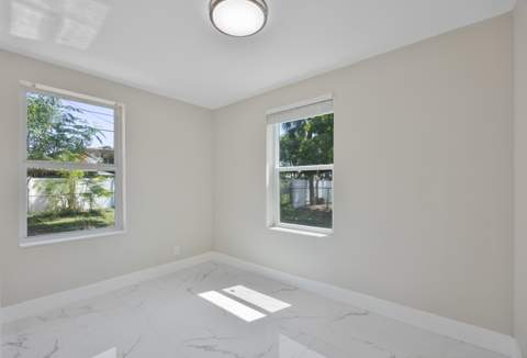 215 Evergreen Drive, West Palm Beach FL - photo 24 of 39