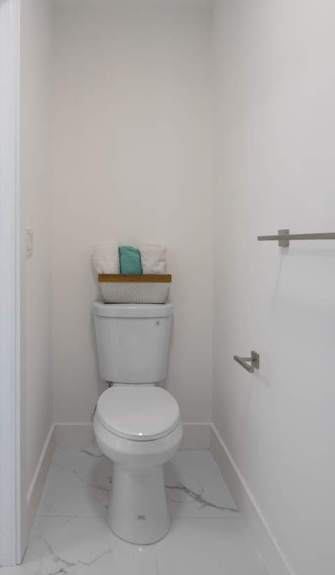 215 Evergreen Drive, West Palm Beach FL - photo 22 of 39