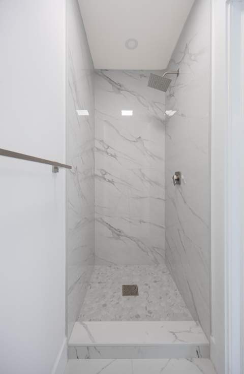 215 Evergreen Drive, West Palm Beach FL - photo 21 of 39