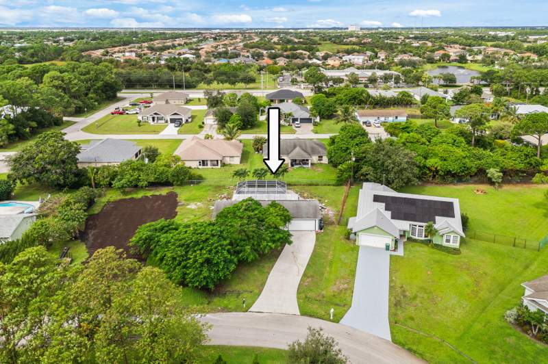 4 bedroom Single Family Residence at 1575 SW Fresno Road, Port St Lucie Section 14, Port St. Lucie — photo 3