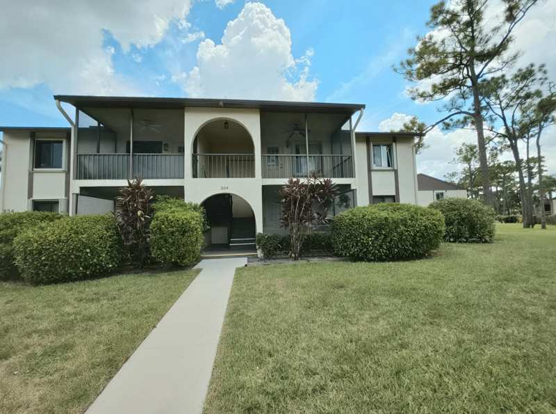 1 bedroom Condominium at 334 Knotty Pine Circle #D-2, Pine Ridge South III Condo, Greenacres — photo 1