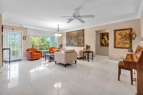 4221 NE 16th Avenue, Oakland Park FL - photo 12 of 47
