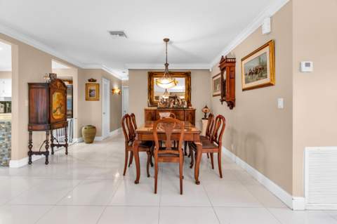 4221 NE 16th Avenue, Oakland Park FL - photo 13 of 47