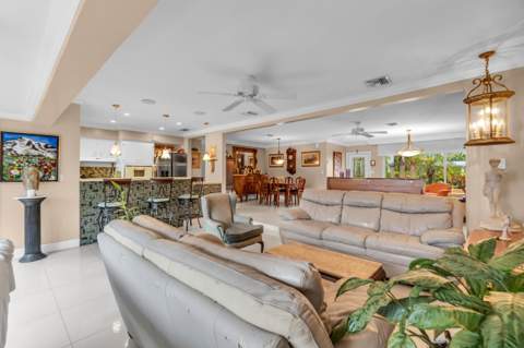 4221 NE 16th Avenue, Oakland Park FL - photo 14 of 47