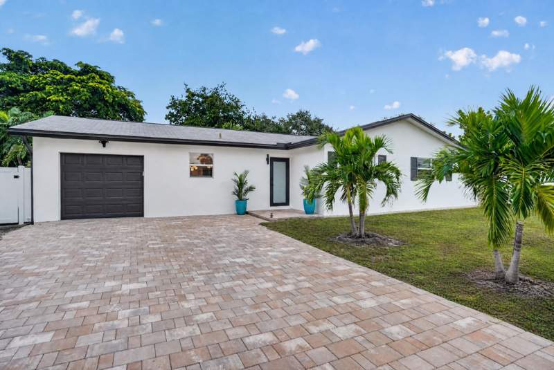 3 bedroom Single Family Residence at 2521 Jaeger Drive, Tropic Palms 1, Delray Beach — photo 2