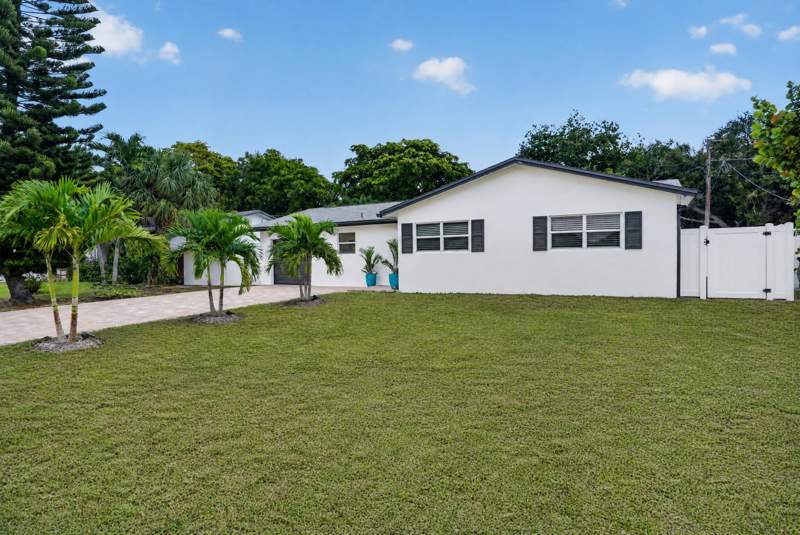 3 bedroom Single Family Residence at 2521 Jaeger Drive, Tropic Palms 1, Delray Beach — photo 3