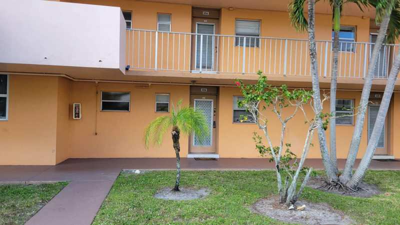 1 bedroom Condominium at 3001 NW 46th Avenue #104, Lauderdale Oaks Condo Xii, Lauderdale Lakes — photo 1