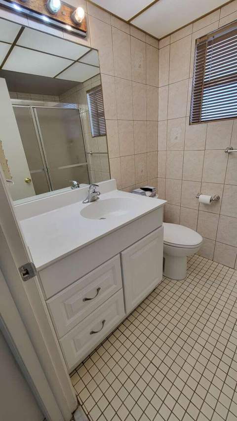 3001 NW 46TH Avenue #104, Lauderdale Lakes FL - photo 10 of 24