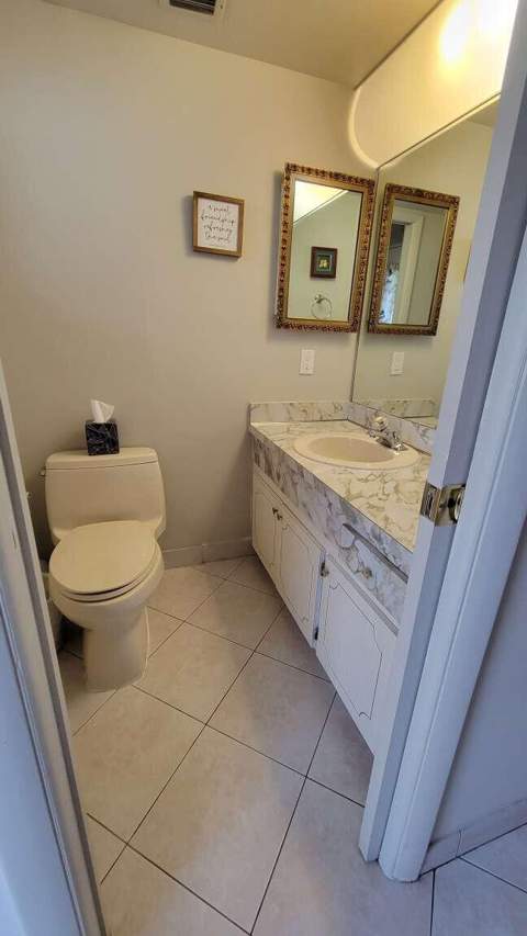 3001 NW 46TH Avenue #104, Lauderdale Lakes FL - photo 16 of 24