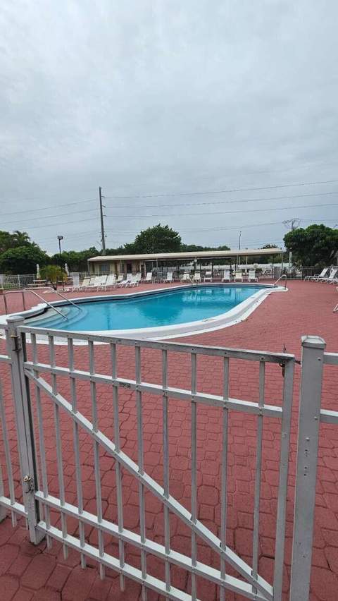 3001 NW 46TH Avenue #104, Lauderdale Lakes FL - photo 24 of 24