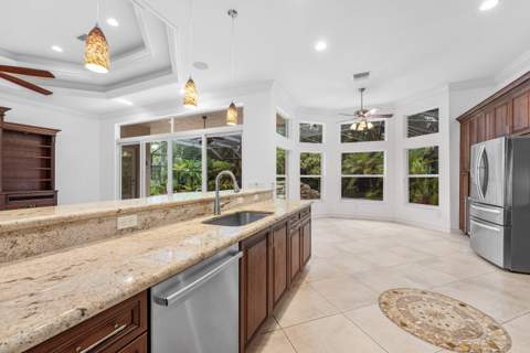10582 Whitewind Circle, Boynton Beach FL - photo 9 of 76