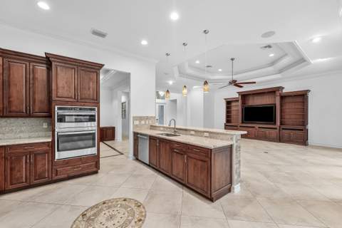 10582 Whitewind Circle, Boynton Beach FL - photo 7 of 76