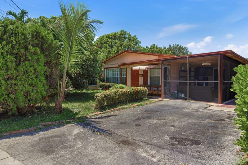 4 bedroom Single Family Residence at 691 NW 20TH Court, LIBERTY PARK ESTATES SEC 2, Pompano Beach — photo 5