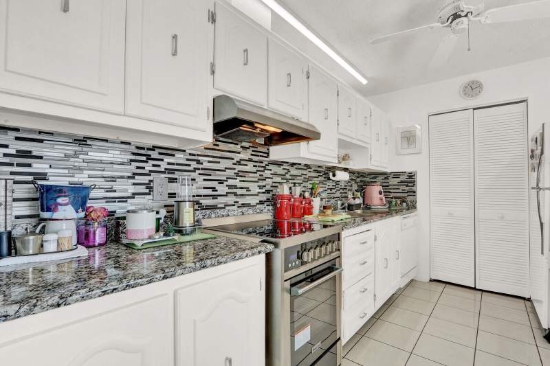 1 bedroom Condominium at 615 Laconia Circle, Covered Bridge Condo, Greenacres — photo 4