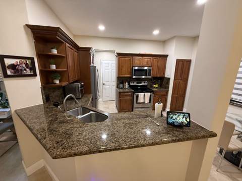 844 Falling Water Road, Weston FL - photo 10 of 25