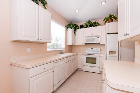 8190 Mulligan Circle, Port St. Lucie FL - photo 7 of 18