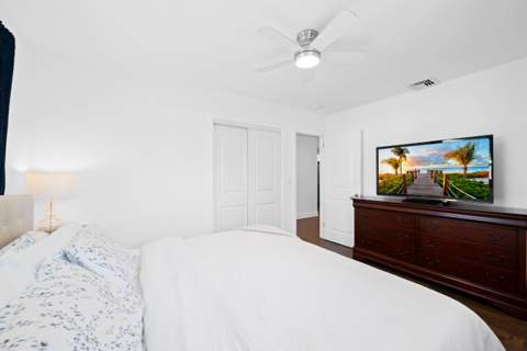 238 SW 10TH Avenue, Delray Beach FL - photo 13 of 20